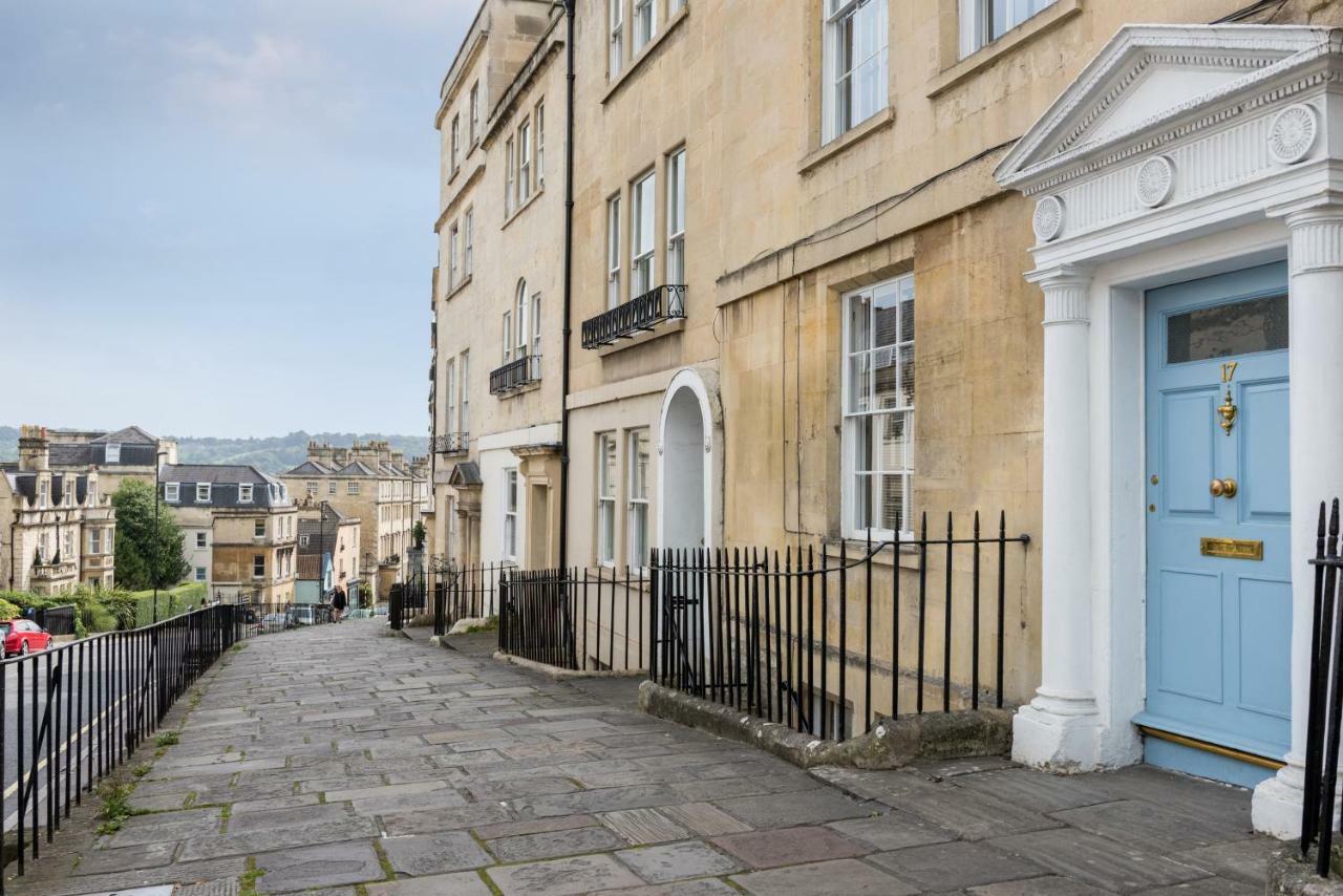 Ainslie'S Apartment Belvedere Bath Bagian luar foto